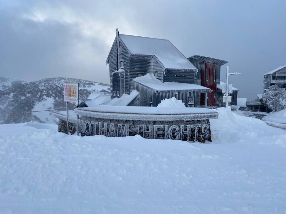 Photo of Others in Hotham Heights