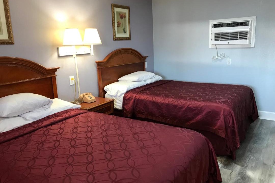 Photo of Bedroom in Plainview