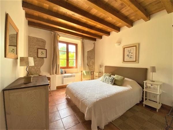 Photo of Bedroom in Ronsenac