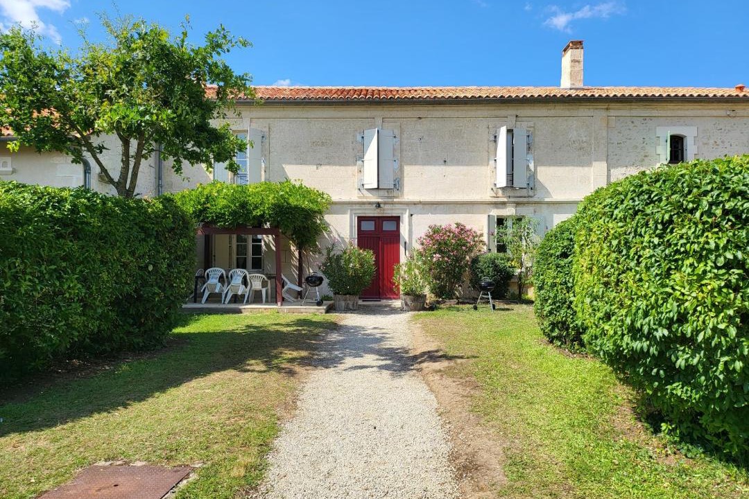 Photo of Others in Ronsenac