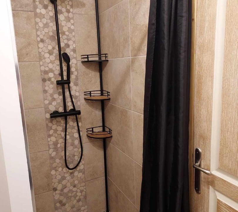 Photo of Others in Villenave