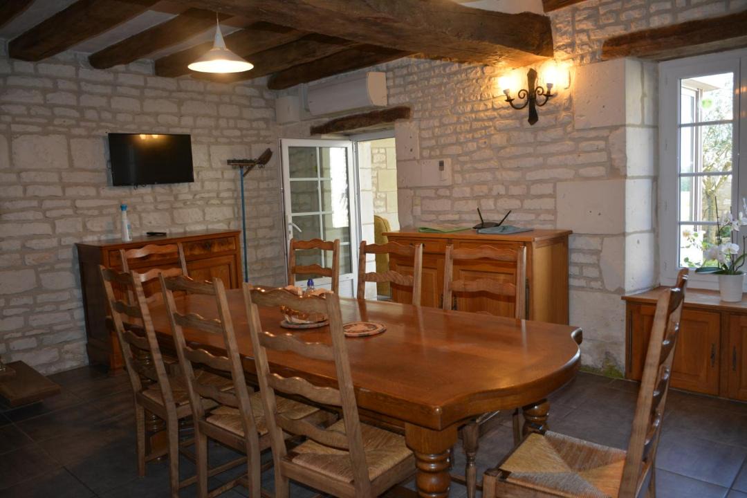 Photo of Kitchen in Assay