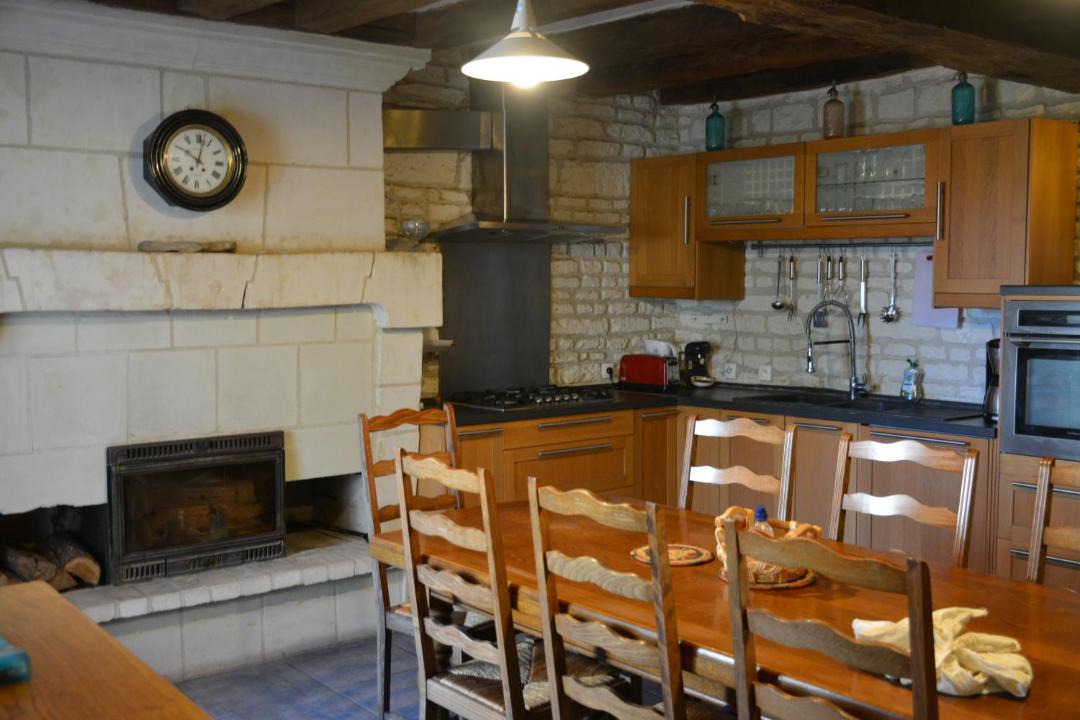 Photo of Kitchen in Assay