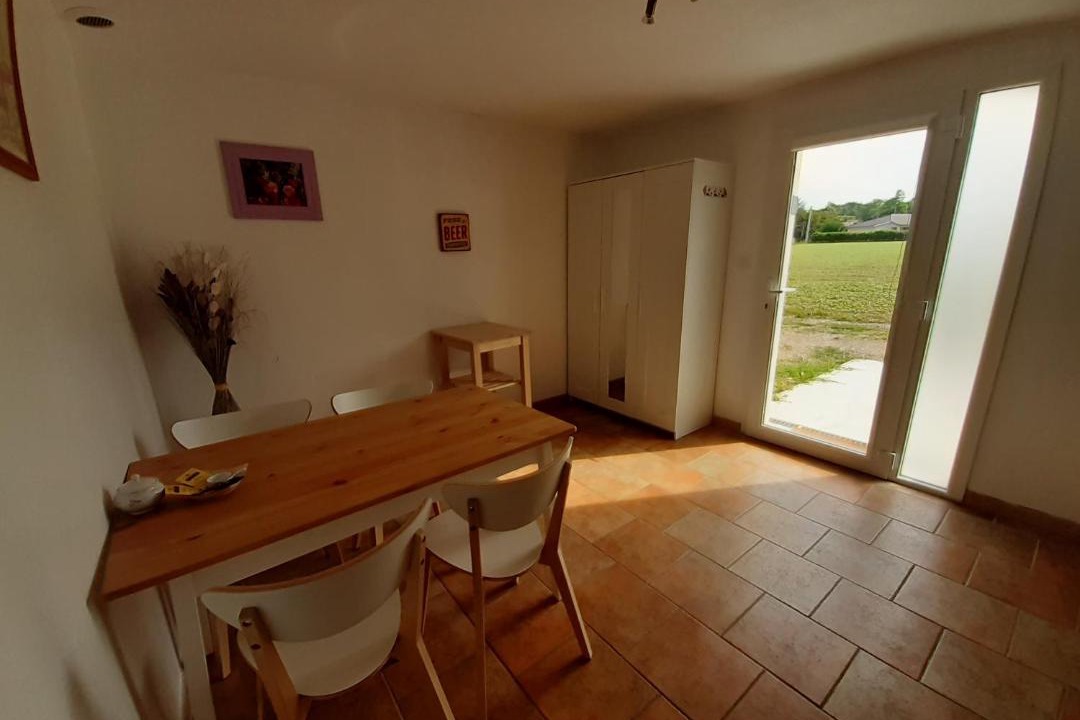 Photo of Livingroom in Saint-Georges-d'Esperanche