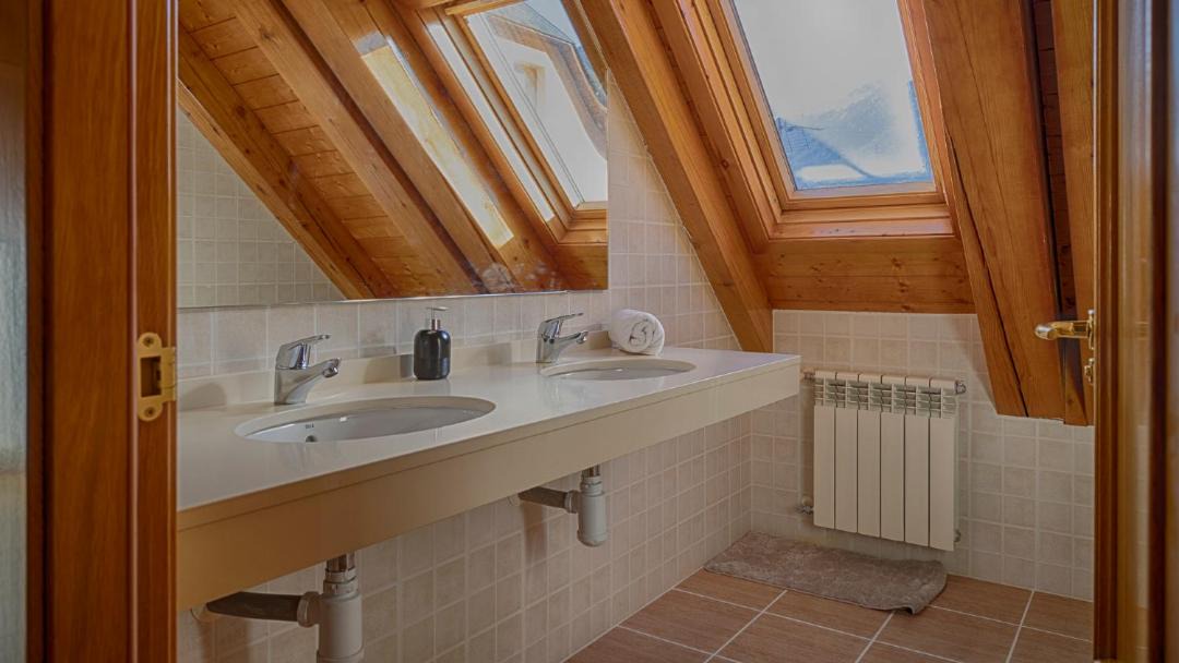Photo of Bathroom in Bossost