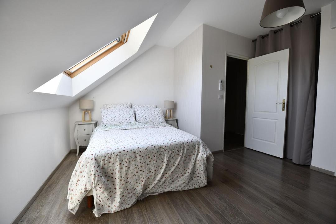 Photo of Bedroom in Verrie