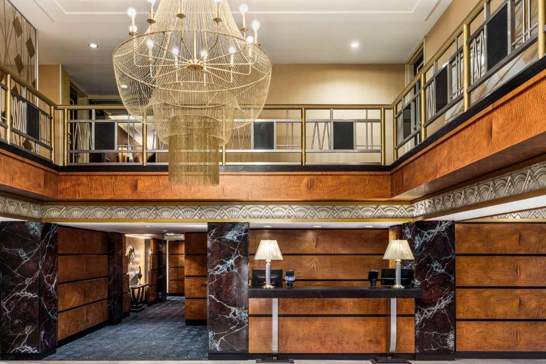 Photo of Others in Great Neck Plaza