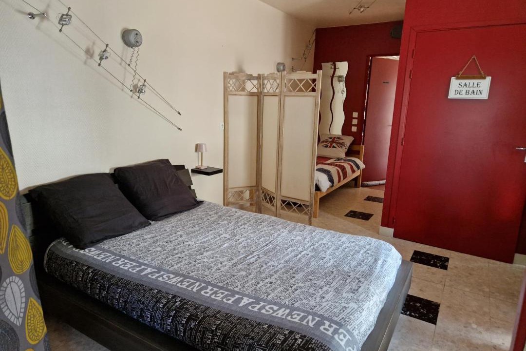 Photo of Bedroom in Orville