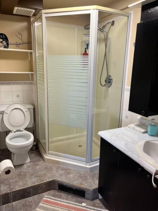 Photo of Bathroom in Saint-Redempteur