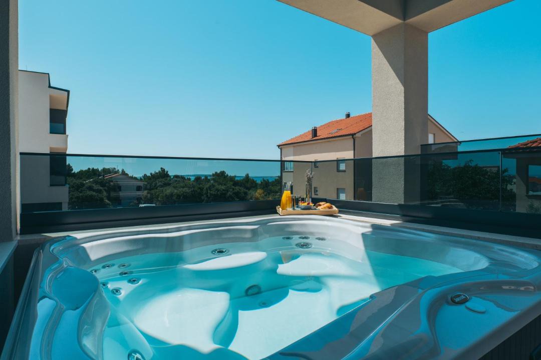 Photo of Outdoor in Mandre