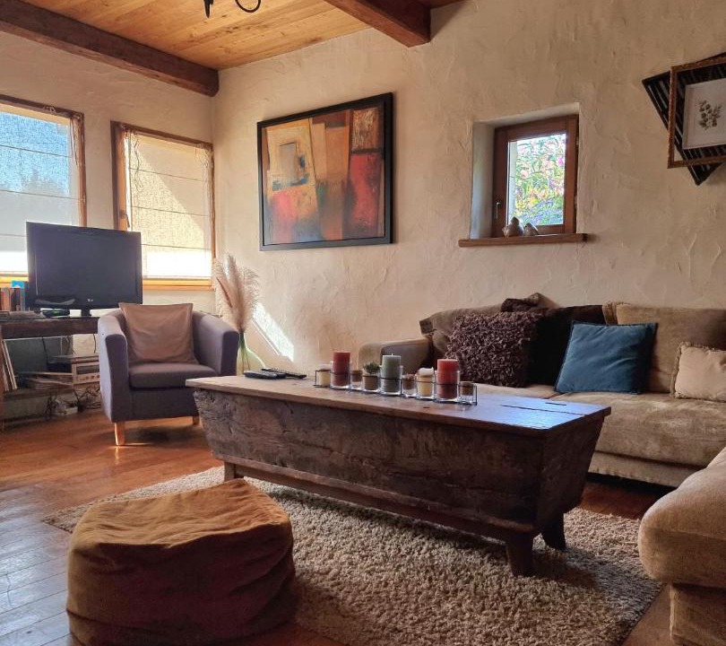 Photo of Livingroom in Saint-Cernin-de-lHerm
