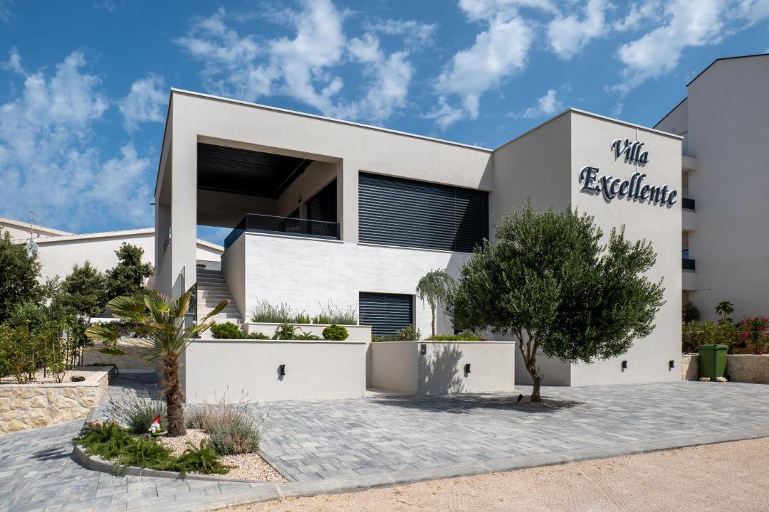 Photo of Buildings in Mandre