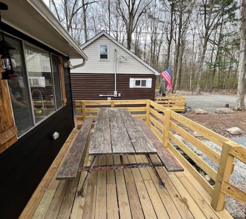 Photo of Others in Hawley