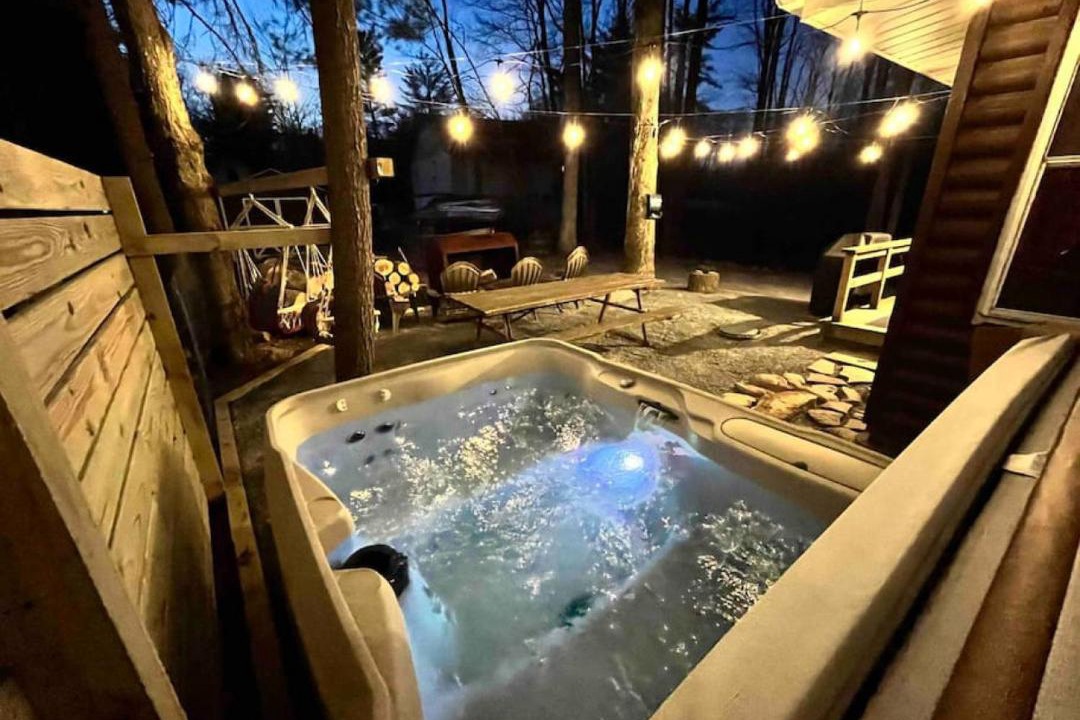 Photo of Others in Hawley