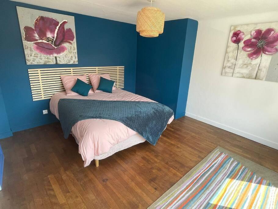 Photo of Others in Louviers