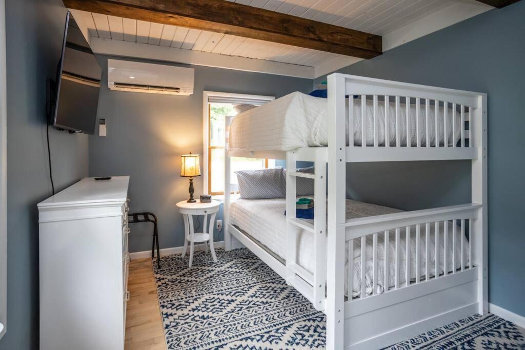 Photo of Others in Bristol Hills