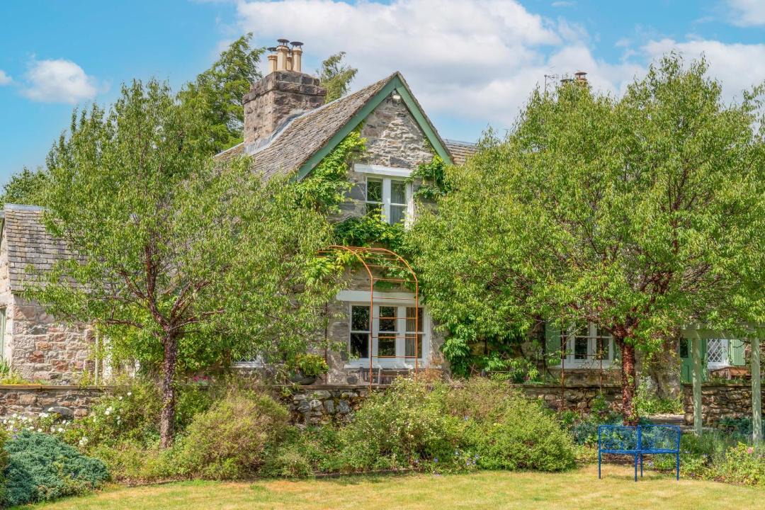 Photo of Buildings in Doune