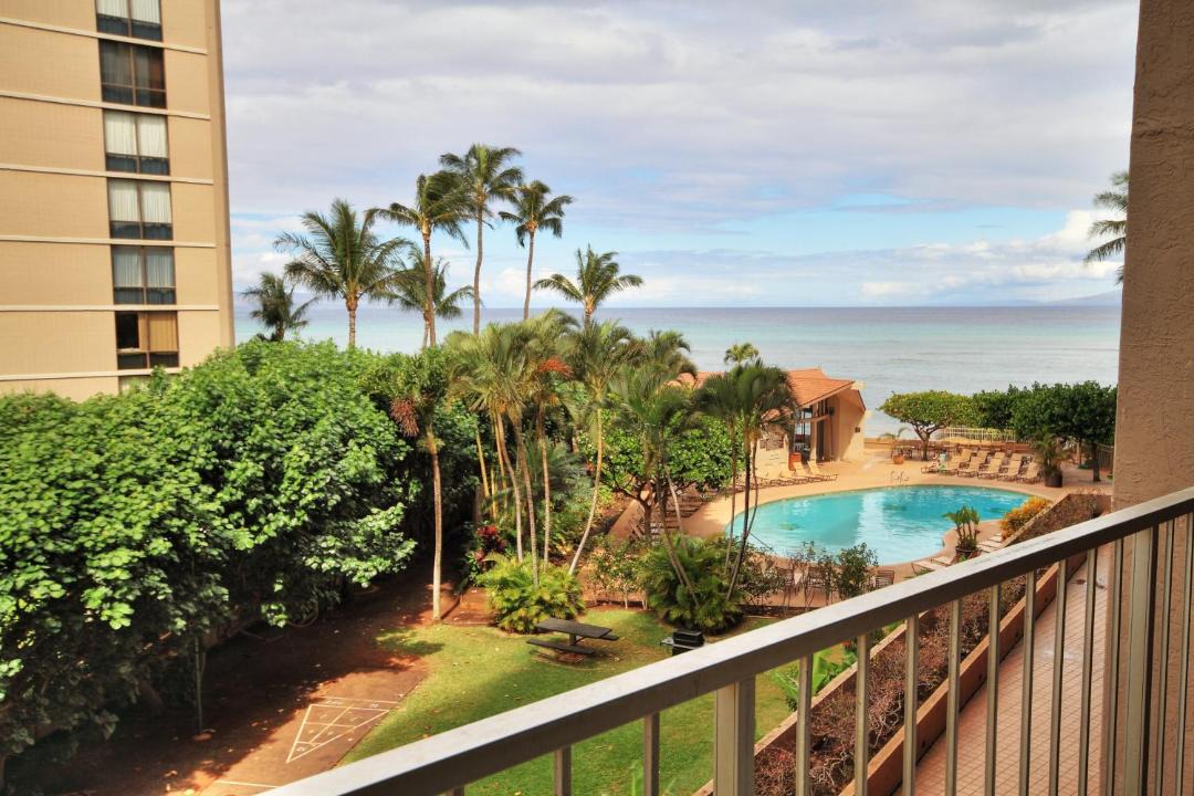 Photo of Others in Kahana