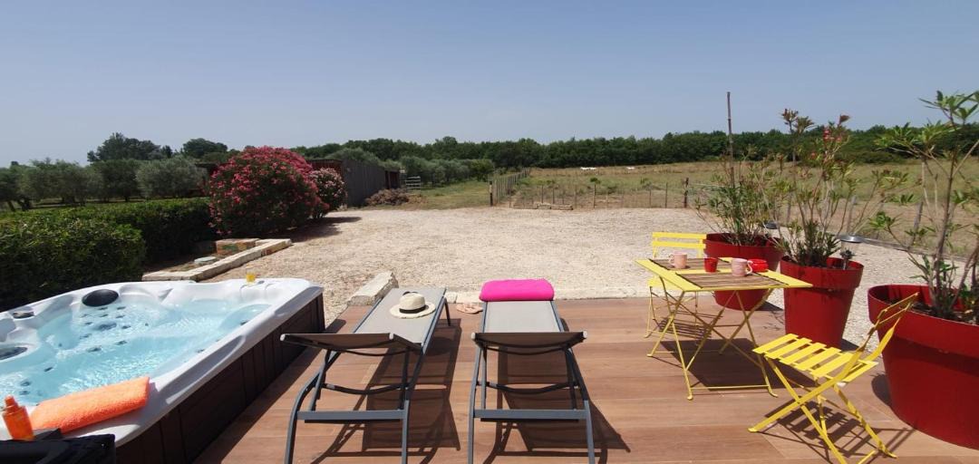 Photo of Others in Le Cailar