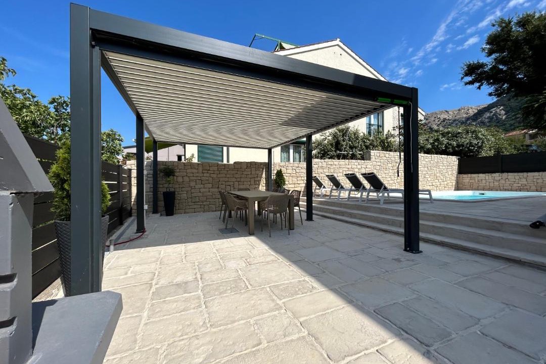 Photo of Patio Balcony in Baska