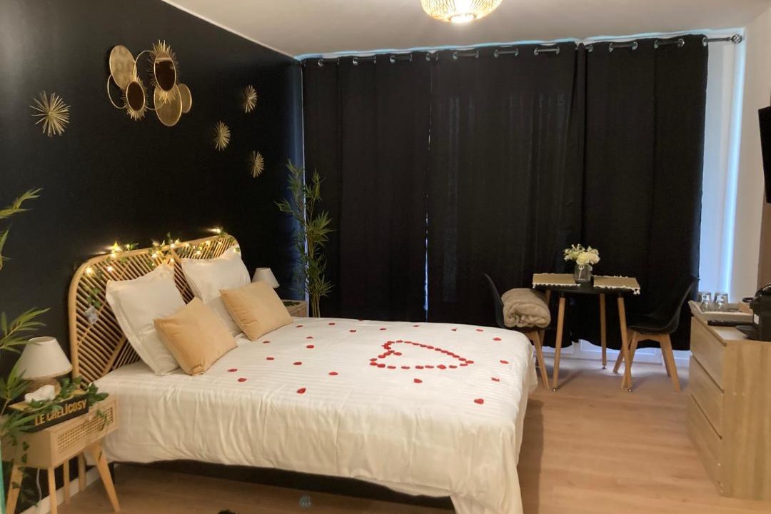 Photo of Bedroom in Creil