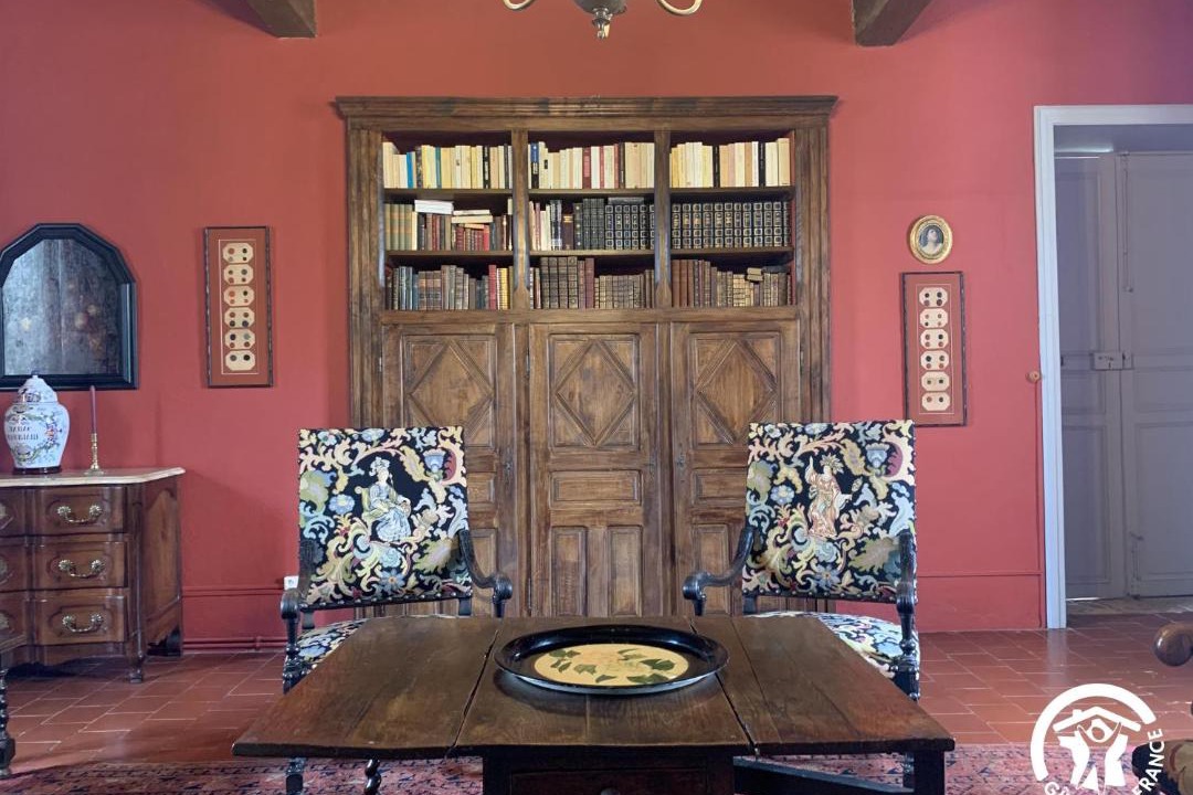 Photo of Others in Castin