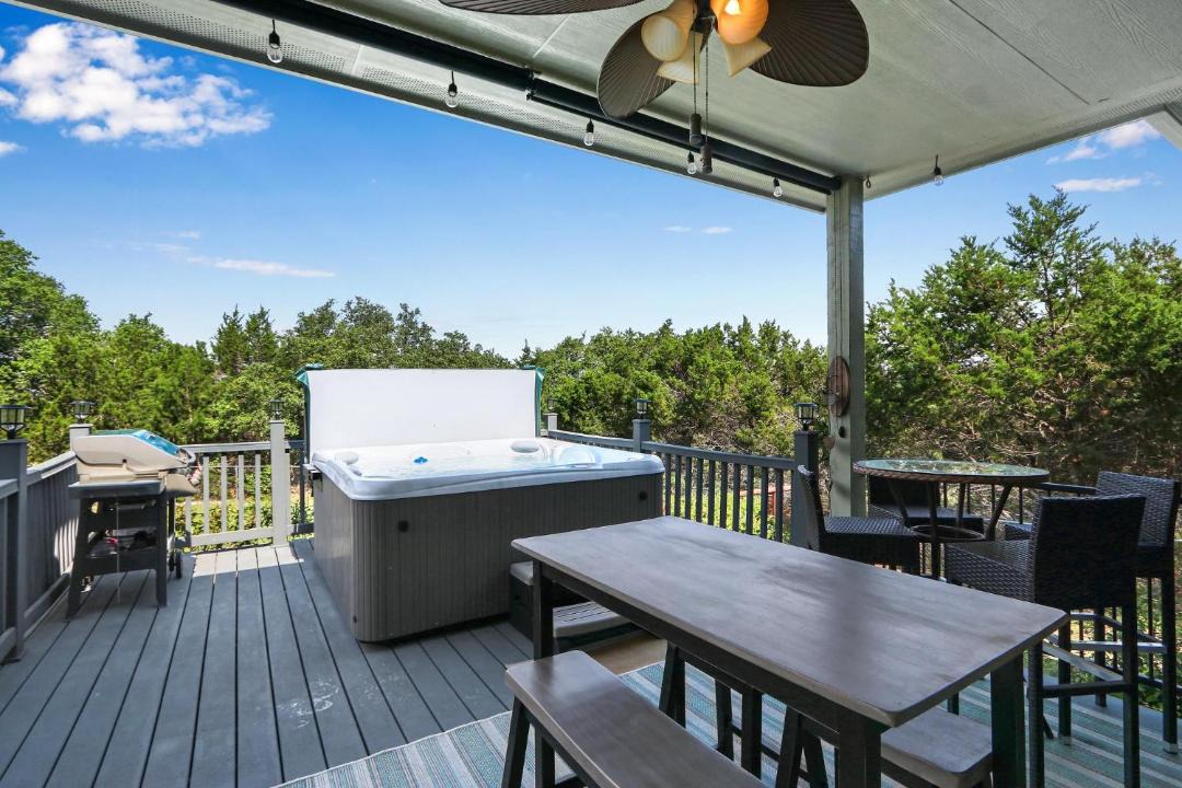 Photo of Patio Balcony in Fischer