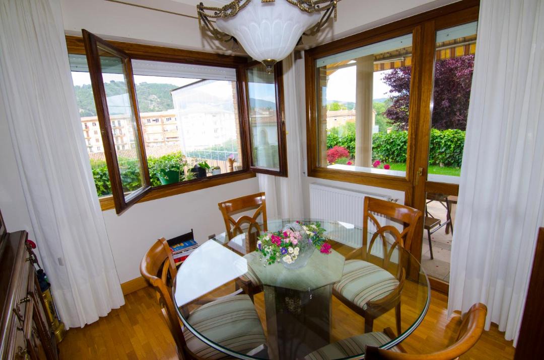 Photo of Others in Estella