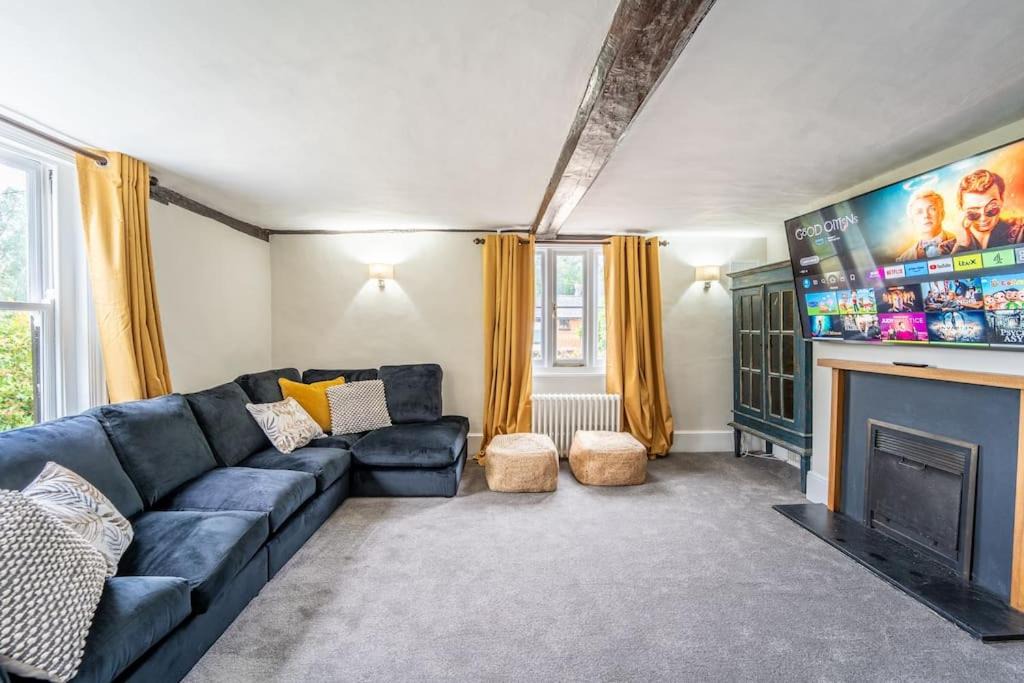 Photo of Others in Harlow