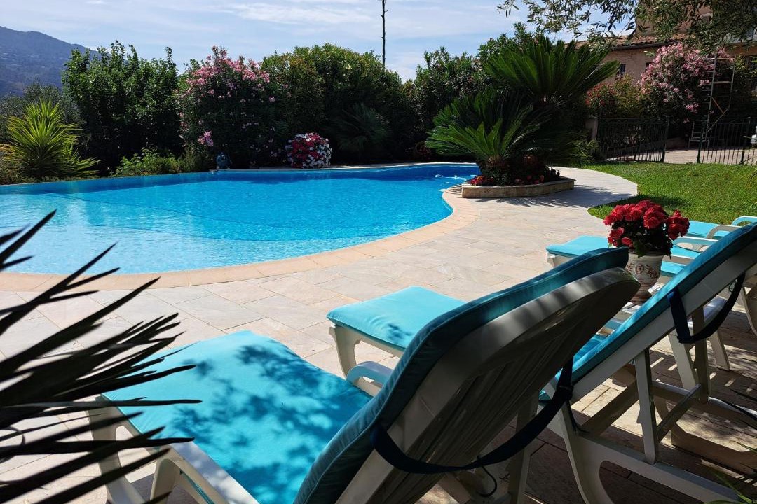 Photo of Outdoor in Carros