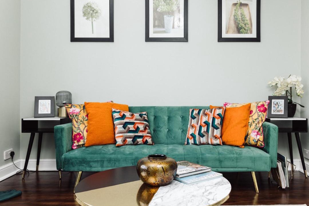 Photo of Livingroom in Guildford