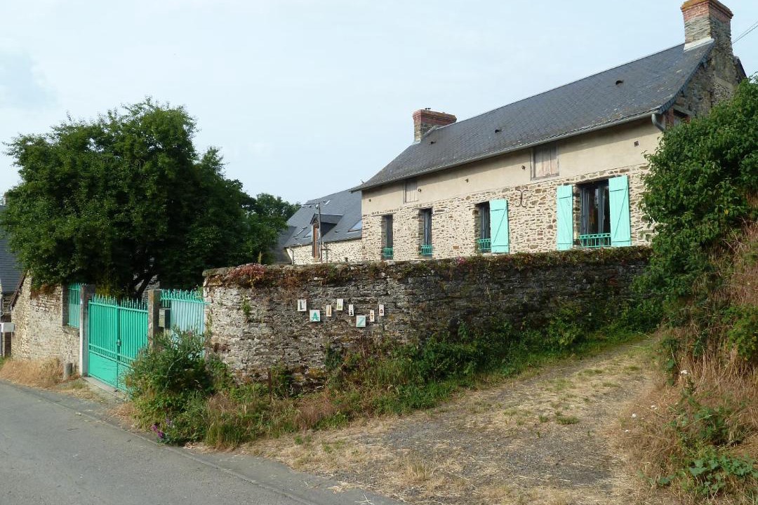 Photo of Others in Saint-Martin-de-Sallen