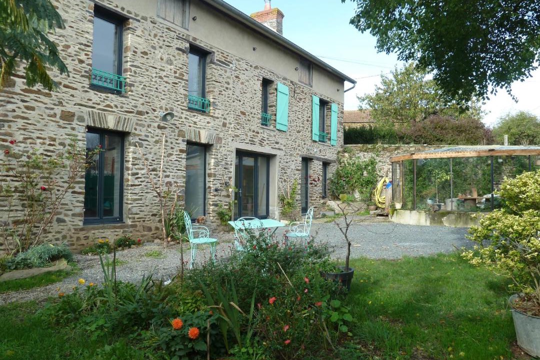 Photo of Others in Saint-Martin-de-Sallen