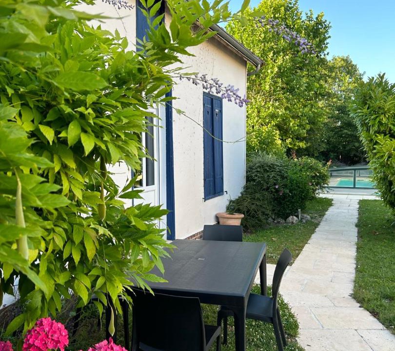 Photo of Others in Troyes