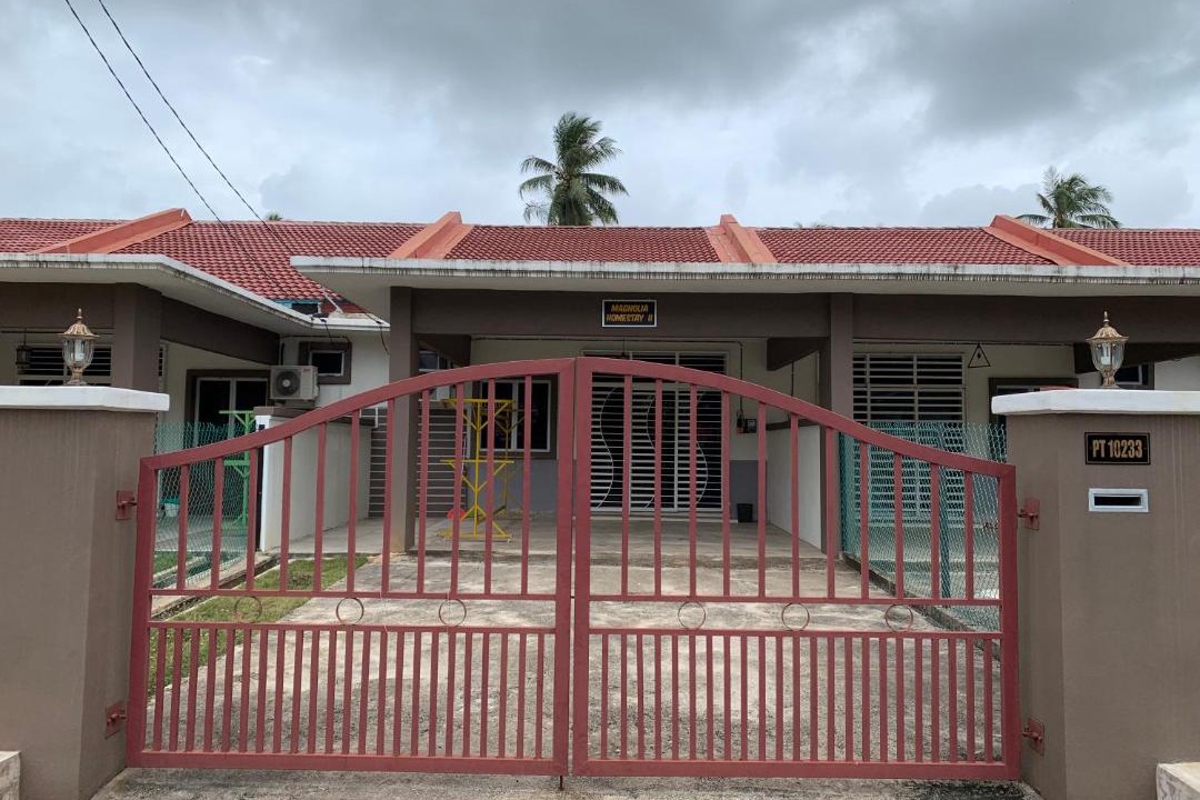 Photo of Buildings in Kampung Tembila
