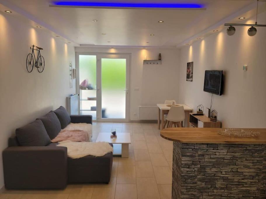 Photo of Livingroom in Saint-Hilaire-du-Rosier