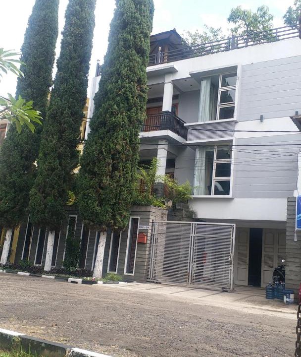 Photo of Buildings in Parongpong