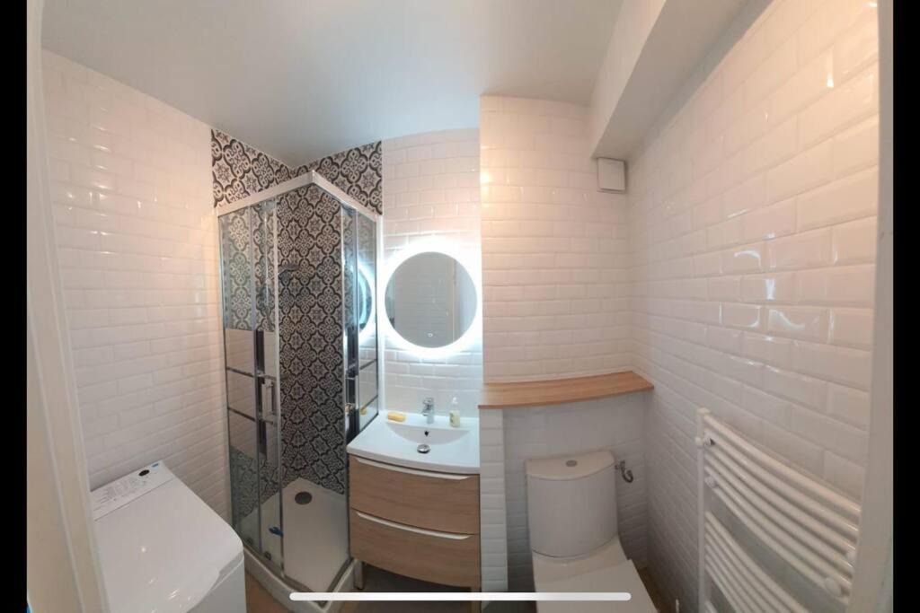 Photo of Others in Bayonne