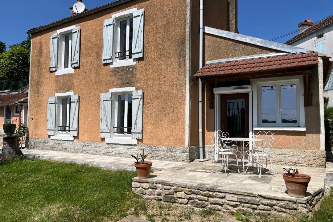 Photo of Buildings in Grimault