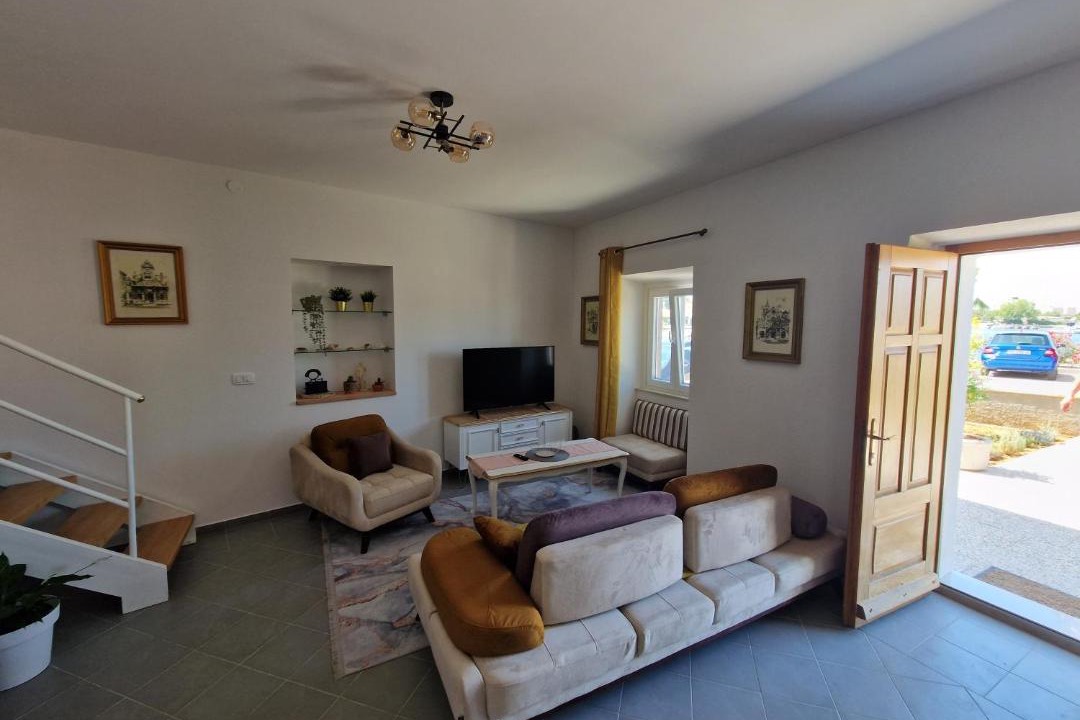 Photo of Livingroom in Sukosan