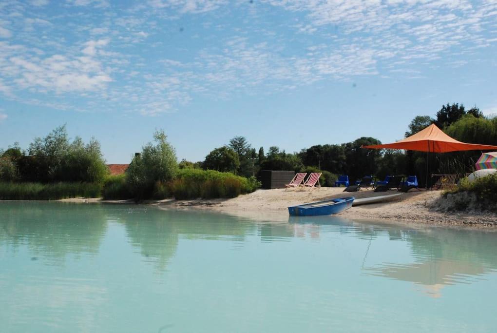 Photo of Outdoor in Saint-Hilaire-sur-Puiseaux