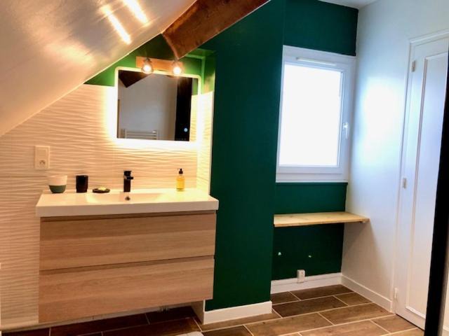 Photo of Bathroom in Noisy-sur-Ecole