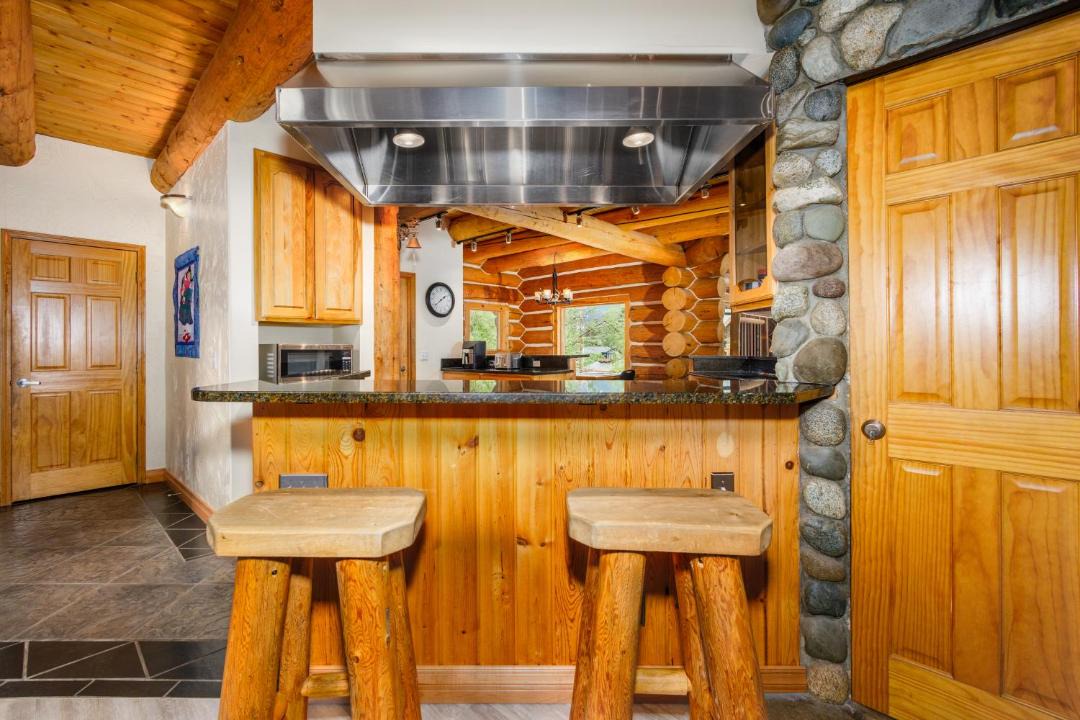 Photo of Others in Alyeska