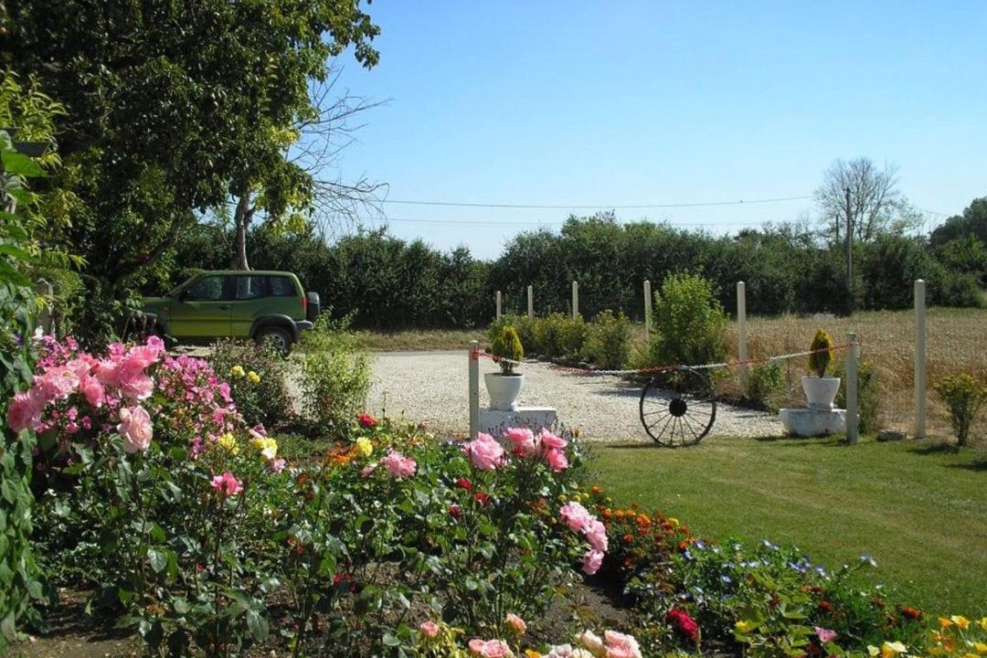 Photo of Others in Bouges-le-Chateau