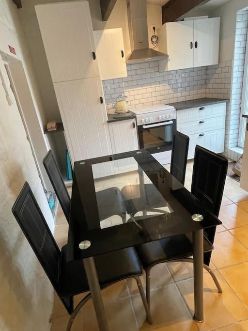 Photo of Kitchen in Saint-Michel-de-Montjoie