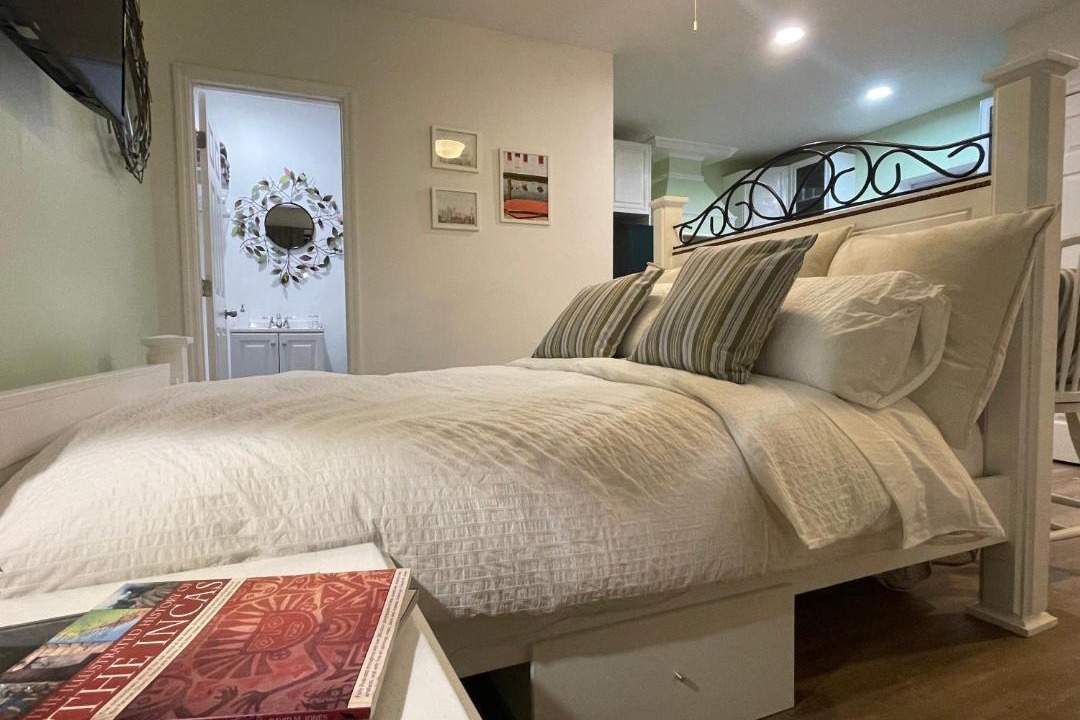 Photo of Others in Girvin