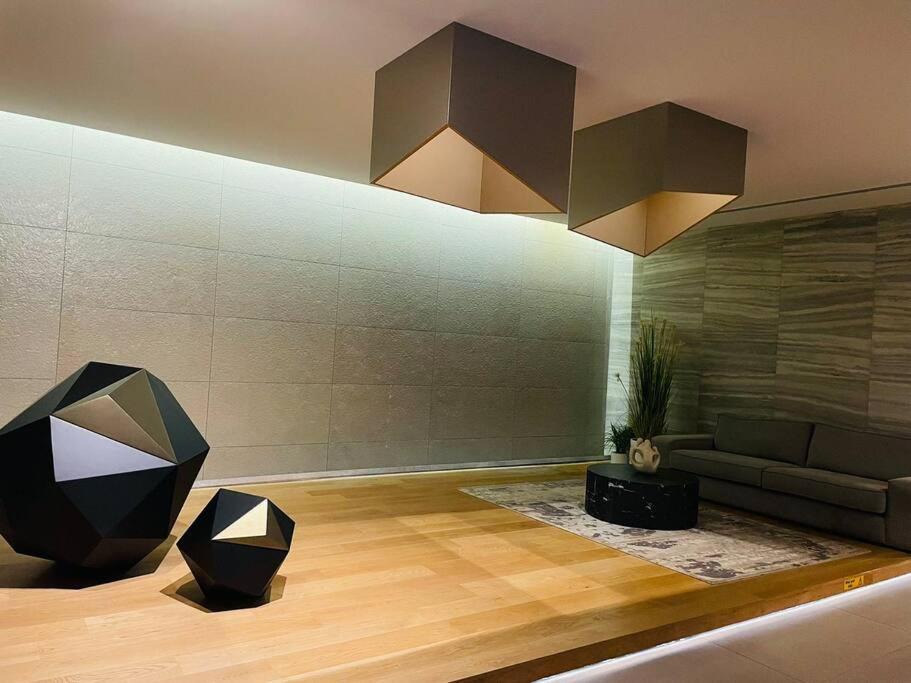 Photo of Others in Hawthorn