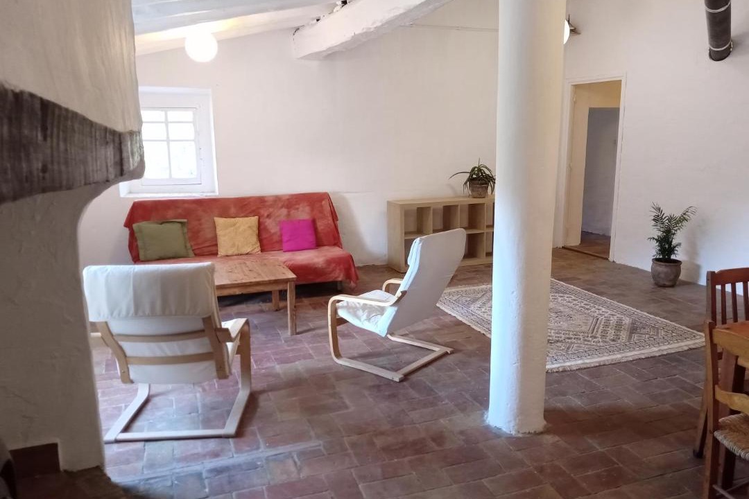 Photo of Livingroom in Serinya