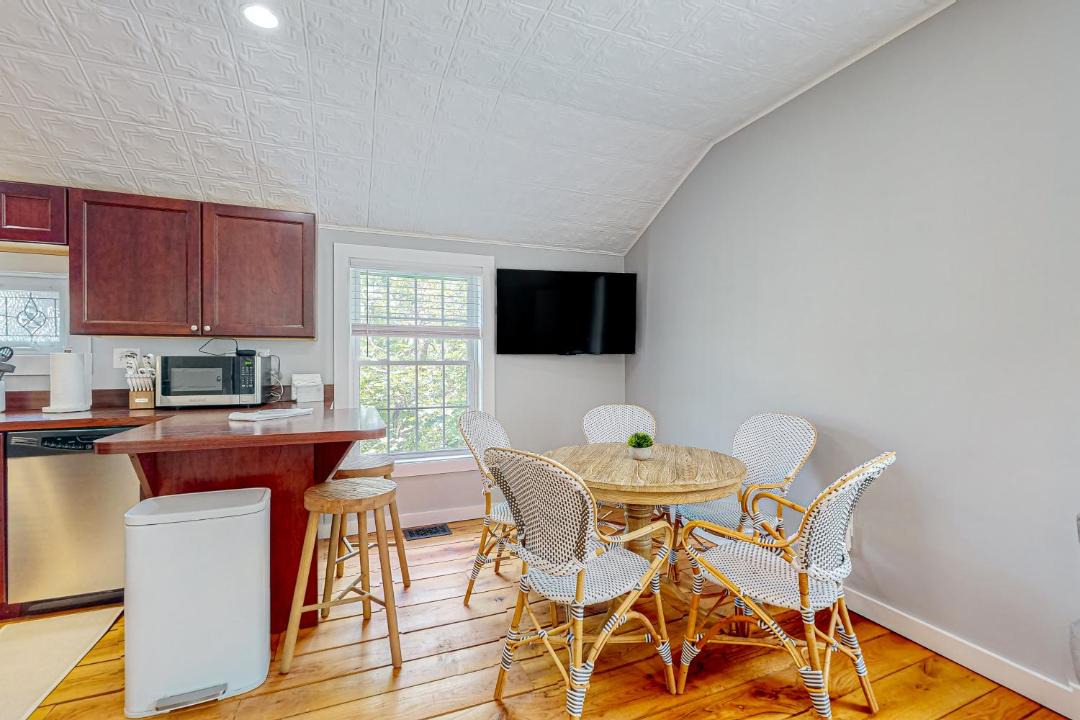 Photo of Others in Tisbury