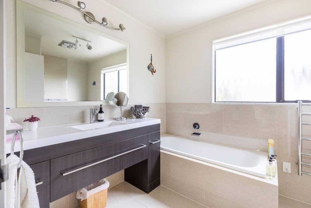 Photo of Others in Waikanae